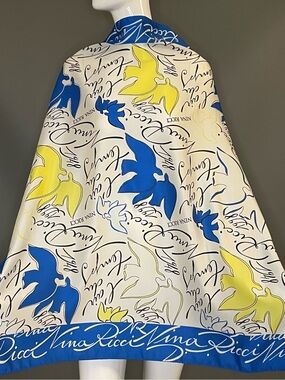 Vintage Nina Ricci Silk Scarf 34 In Sq Good Condition